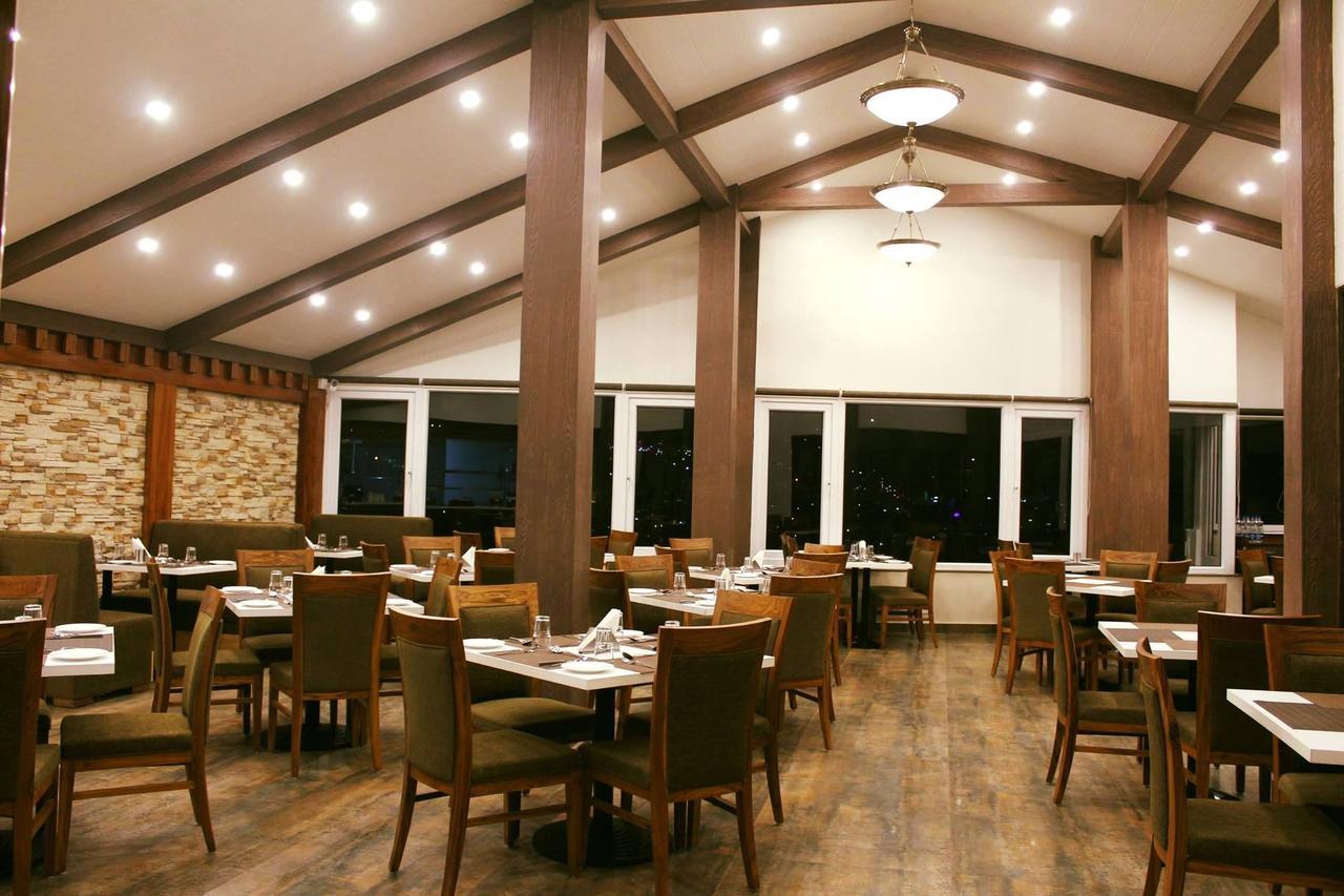 The Denzong Shangrila Gangtok Εξωτερικό φωτογραφία